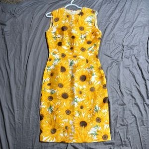 Dolce & Gabbana 100% silk size 6 dress